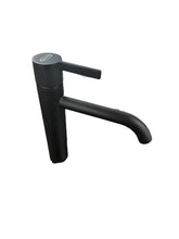 Carica l'immagine nel visualizzatore di Gallery, Miscelatore jacuzzi nero lavabo + bidet armonia flat