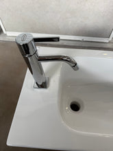 Carica l'immagine nel visualizzatore di Gallery, Miscelatore jacuzzi flat lavabo + bidet