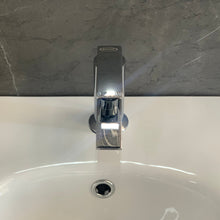 Carica l'immagine nel visualizzatore di Gallery, miscelatore bidet SERIE RAY MARCA JACUZZI