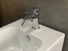 Carica l'immagine nel visualizzatore di Gallery, Miscelatore bidet MOONLIGHT, JACUZZI