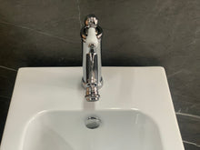 Carica l'immagine nel visualizzatore di Gallery, Miscelatore bidet TOSCA, JACUZZI