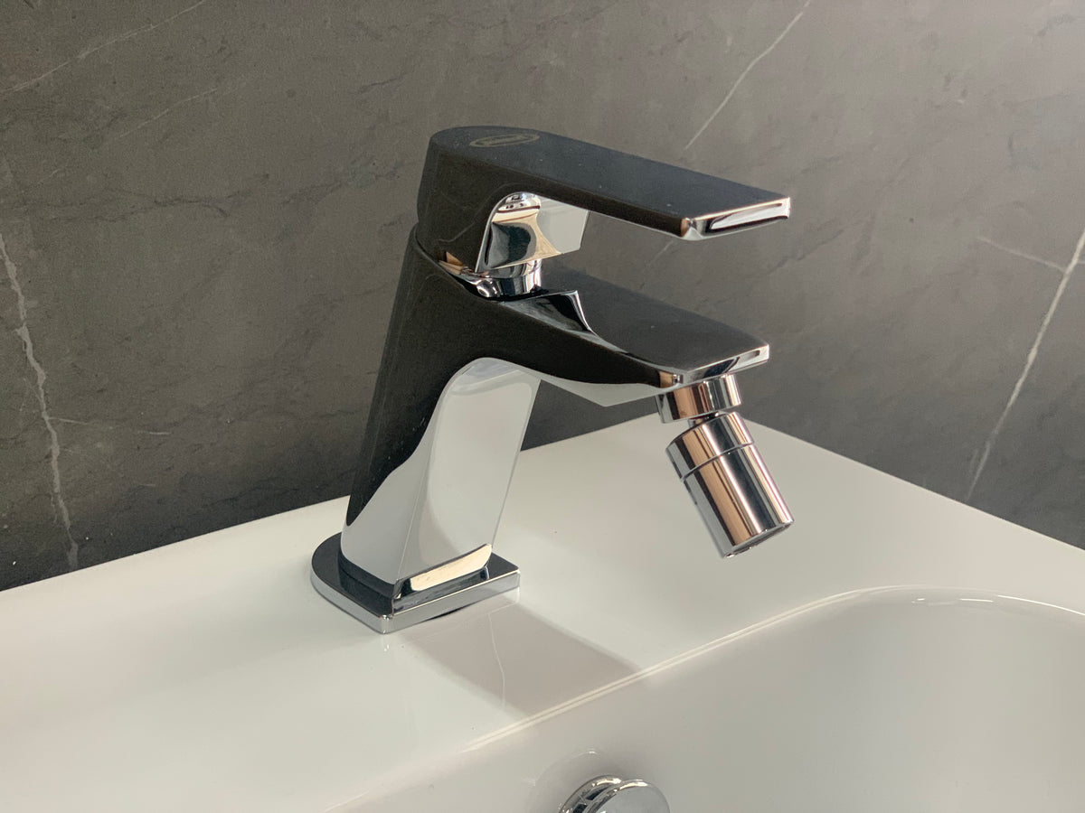 miscelatore alto GLINT serie JACUZZI – Nuova Era Ceramica